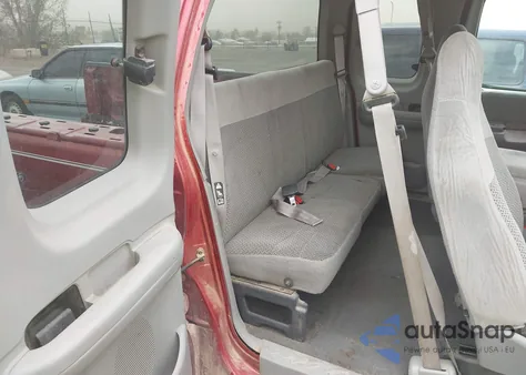 1999 Ford F-150 Lariat/Xl/Xlt from USA, damaged, VIN 1FTRX17L2XKB67208